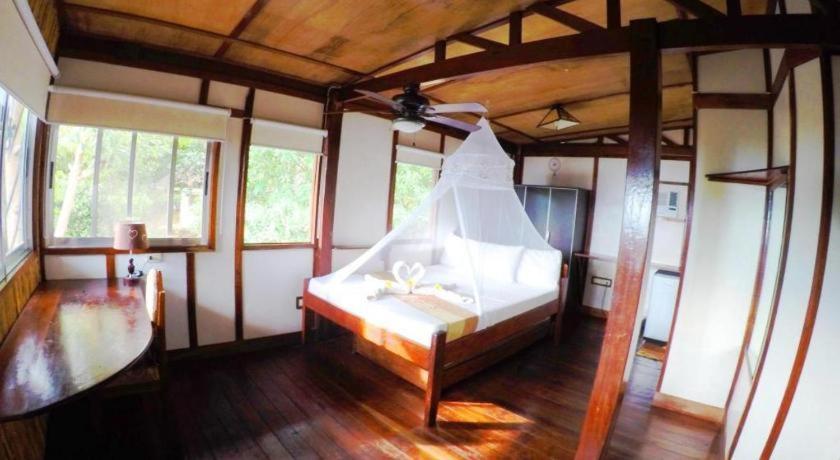 Secret Paradise Resort & Turtle Sanctuary 산 비센테 외부 사진